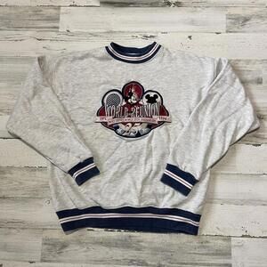 Vintage Disney Mickey Mouse World Reunion 1996 Crewneck L
